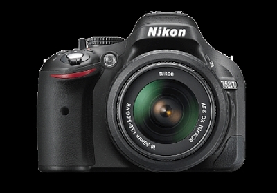 Nikon D5200 specs