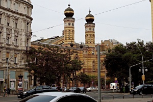 Zoom in Dohány street synagogue Dohány u zsinagóga